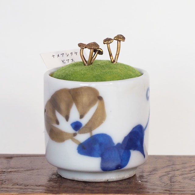 BONSAI MUSHROOM ナメアシタケ ピアス