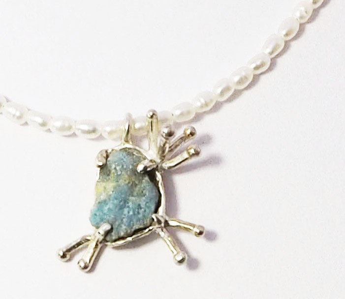 KABI ネックレス　淡水パール×ラズライト