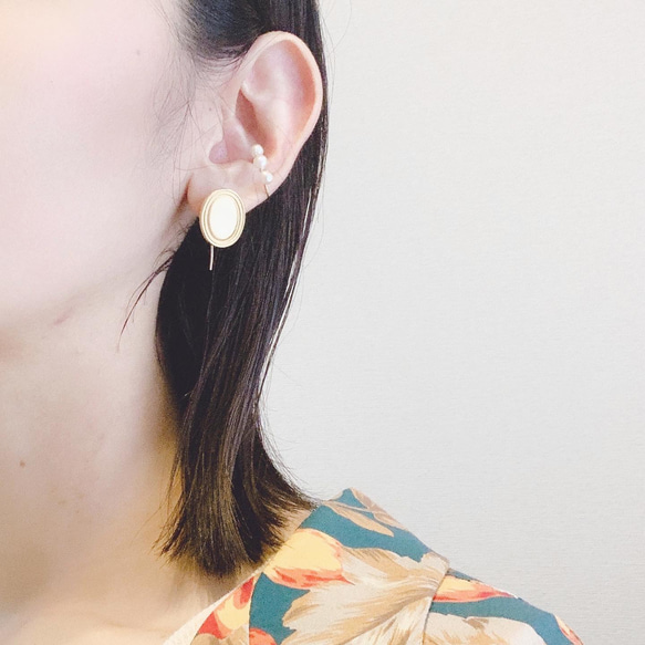 vintage M.H triple pearl earcuff (white) 2枚目の画像