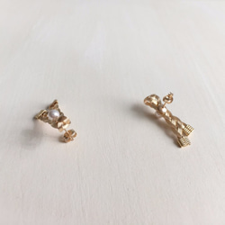 【送料無料】braid pearl pin ribbon earrings 3枚目の画像