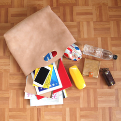 A4能輕鬆地適合的地板皮革[LL]手提包/天然/大尺寸工作新生活禮物簡單的皮革 第4張的照片