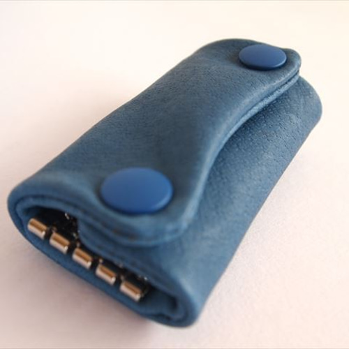 ぶた革【ブルー・フルカラー】レザーキーケース ／受注生産 青