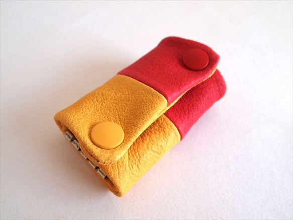 [定制]皮革鑰匙包[黃色x紅色]雙色雙色皮革鑰匙圈皮革禮物新生活禮物 第6張的照片