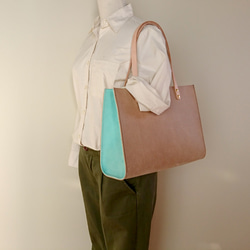 床革【トートバッグ / ワイド】ハードタイプ【選べる６色】A4収納可　大きめサイズ　お仕事バッグ　新生活　レザー　ギフト 5枚目の画像