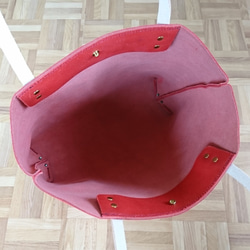 床革トートバッグ【LL】赤レッド　A4サイズ収納可　レザートートバッグ　たっぷり収納　革　メンズ　レディース　シンプル 5枚目の画像