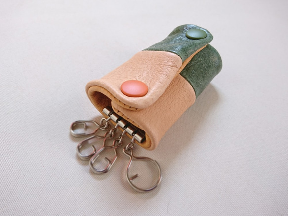 免費送貨[一件]多色皮革鑰匙包軟豬皮革1901009 /皮革男士女士禮物 第6張的照片