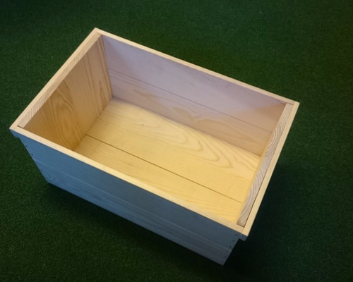 りんご箱：岩手県産南部赤松で作ったすべすべ仕上げA4の書類も入る特注