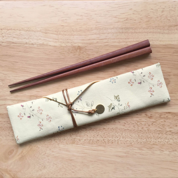 風の花の刺繍 - カトラリーのない食器銅ストラップバッグ無料タイピングに沿って 1枚目の画像