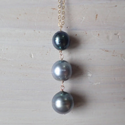 K14GF triple tahitian pearl necklace 2枚目の画像