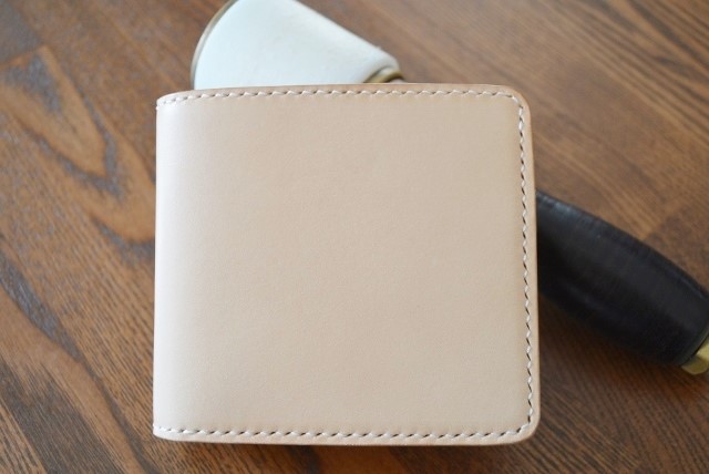 ショートウォレット　ナチュラル（生成り）
