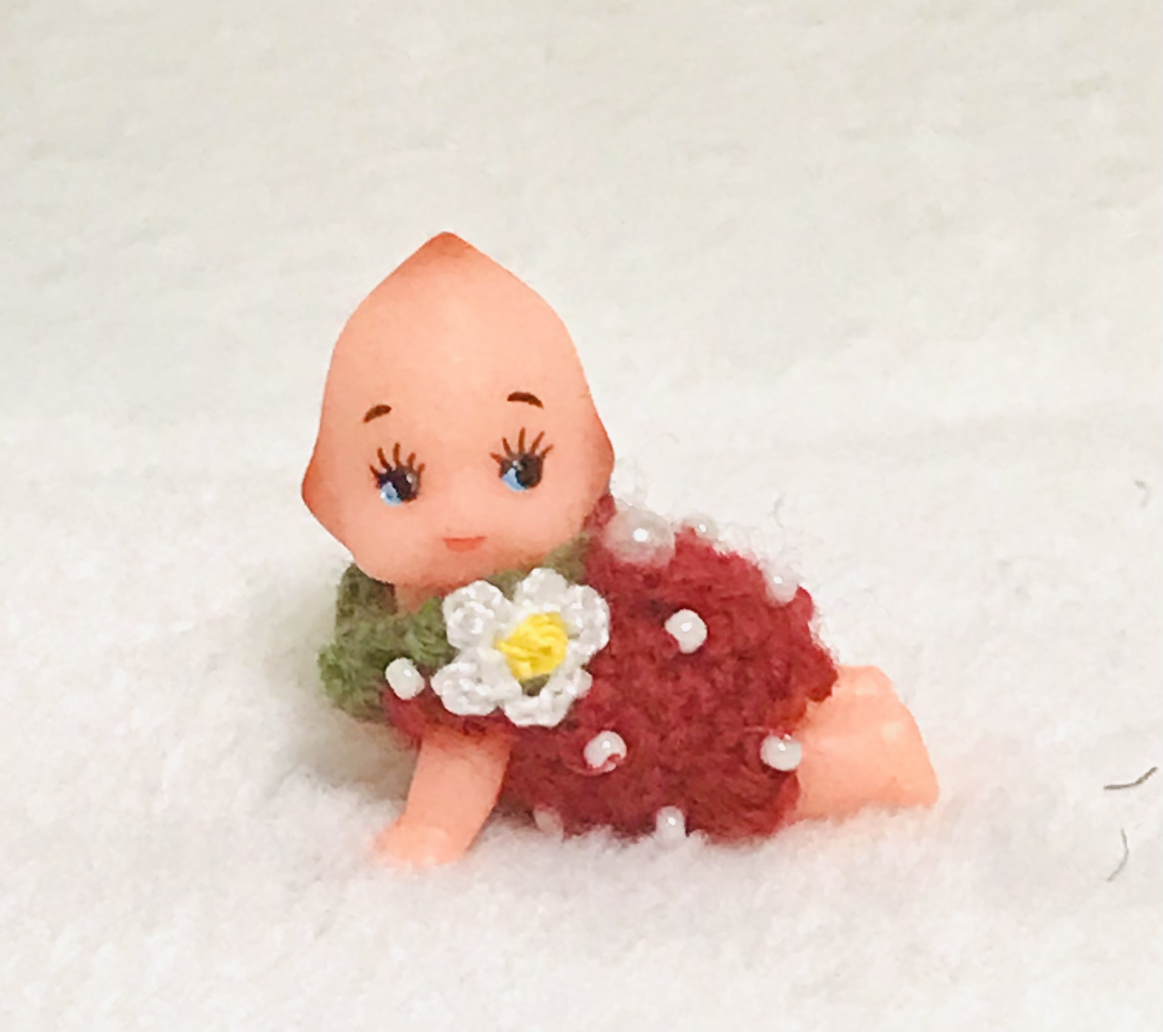 【レア】キューピー ミニミニいちご コスチューム　ボールチェーン付　QP ♡苺♡ アーティスト公式SPきせかえ取り放題