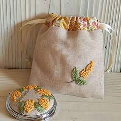 ☆リボン刺繍のコンパクトミラー&巾着ポーチ☆ミモザ☆ 6枚目の画像