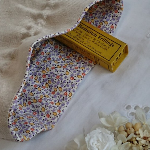 ☆ラベンダー＆ハチさんのリボン刺繍☆巾着ポーチ☆送料無料