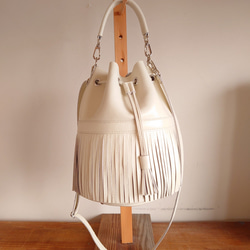 秋冬バッグ　選べるカラー 20色  レザーフリンジ巾着ショルダーバッグ  受注生産  UB-15 5枚目の画像