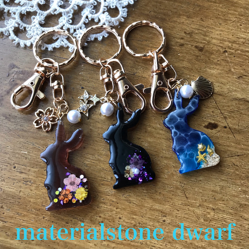 藍様おまとめ。レジン キーホルダー 猫 うさぎ sold out ✦ 桜うさぎ ✦ 乙女 ✦ キーホルダー