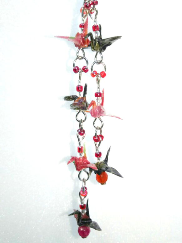 折鶴のイヤホンジャックを作りました。(#^.^#)とてもかわいいですよ♪ 2枚目の画像