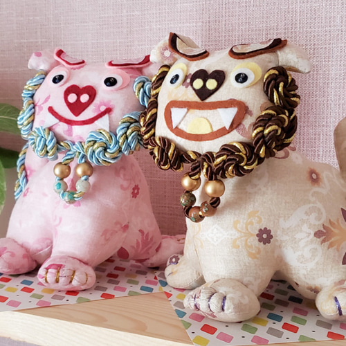 沖縄】シーサー〈ピンク/ブラウン〉 ぬいぐるみ Miwa&きんたろいも