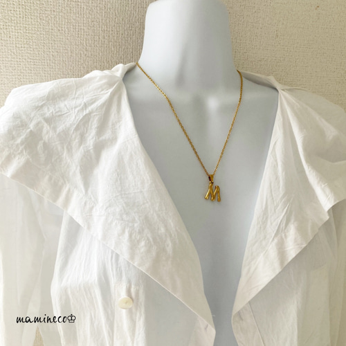 イニシャルM金メッキネックレス K18イエローゴールド ダイヤモンド イニシャルペンダントM | 高