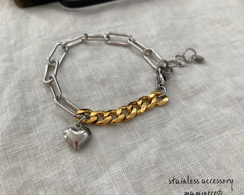 オールステンレス製 バイカラーブレスレット ハートチャーム付き