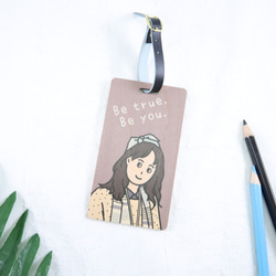 Draw a wooden / acrylic luggage tag belonging to you or his 1枚目の画像