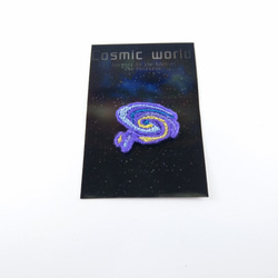 刺繡貼片 燙片或別針 星際宇宙之間生生不息 重生與輪迴 nebulas 星雲 Clusters 絢麗的雲氣 浩瀚宇宙能量 第2張的照片