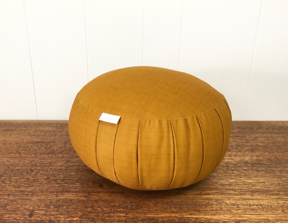 座禅用ざぶとん（ 坐蒲 ）綿紬【 金茶 】