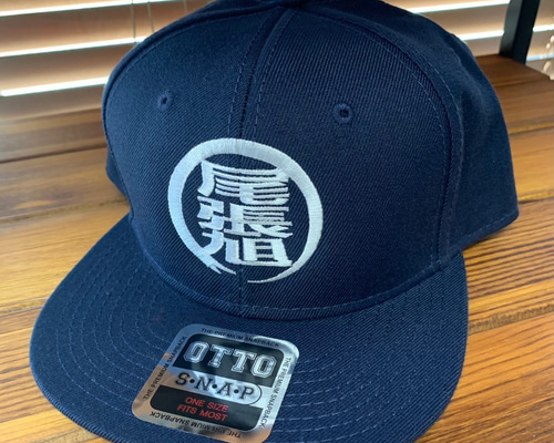 八王子工務店　キャップ 八王子 LOGO CAP（NAVY） | F//H STORE by ハチオウジ工務店