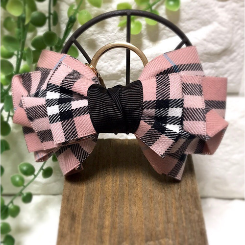 ピンクのバーバリーチェック柄 リボンチャーム [バレッタ・ポニー