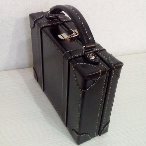 かわいい レザートランクケース(黒) (受注生産) その他ケース