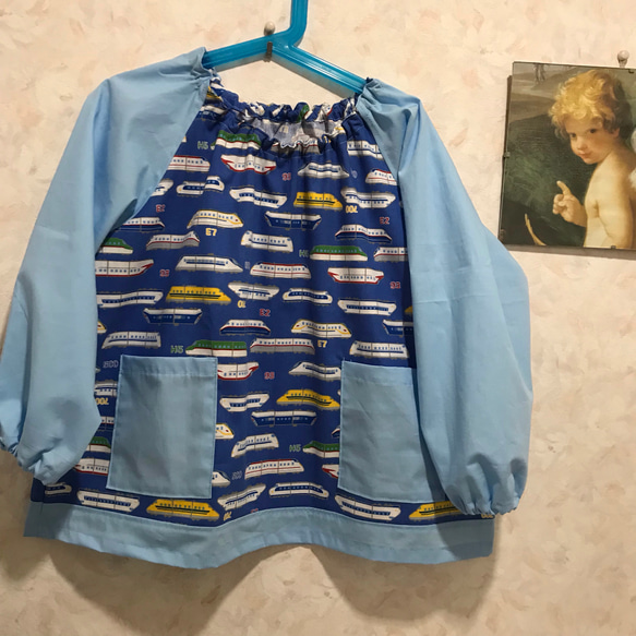 オーダー品】新幹線 ホワイト スモック 色違いあり 名入れ ギフト 刺繍