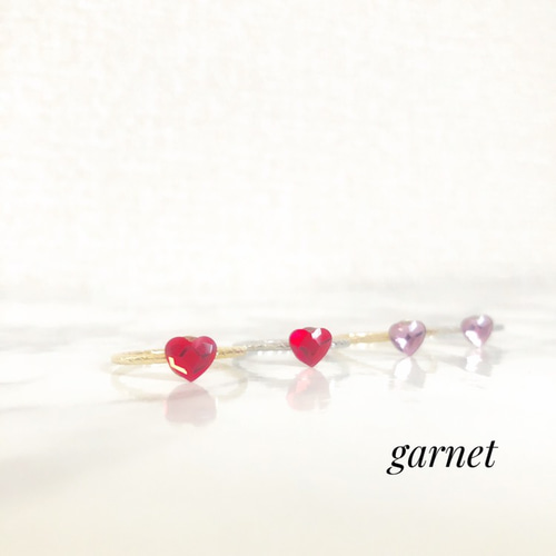 華奢なスワロフスキーハートリング 指輪・リング garnet-rui 通販