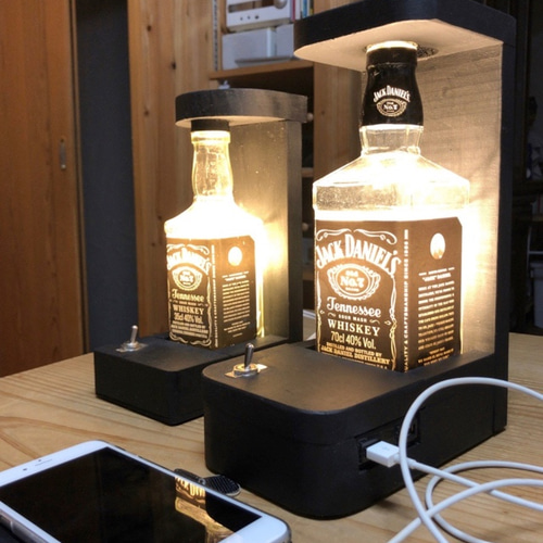 yutaジャックダニエル電気スタンド ☆ ジャックダニエル LEDランタン USB付き ☆ スタンドライト