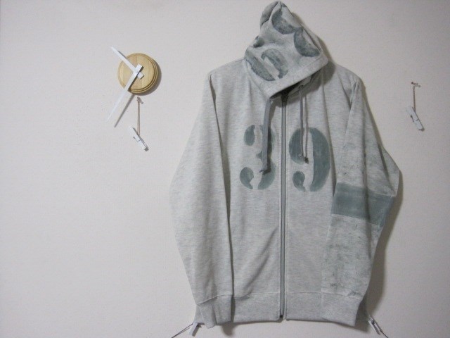 1点　汚れちまったパーカーに・・【39】　パイル/詩/ポエム/プレゼント/雪／悲しみ