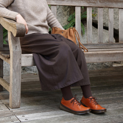 適合秋天的橙色 楦頭加寬穿著舒適 自然風運動鞋 日本製 (TENIS)【接單後製作：15天】 第2張的照片