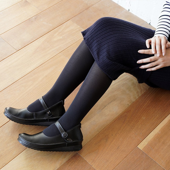 不須動手綁鞋帶就能輕鬆穿脫，魔法般的鞋子 磁吸鞋 日本製 (KAYAK)【接單後製作：15～24天】 第5張的照片