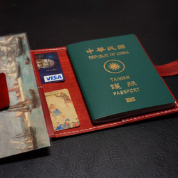 【TL】紅色真皮護照套，輕薄，可放兩張卡片，也可夾機票│專屬製作──免費打印 第4張的照片