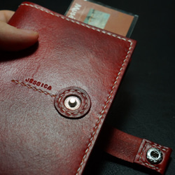 【TL】紅色真皮護照套，輕薄，可放兩張卡片，也可夾機票│專屬製作──免費打印 第9張的照片