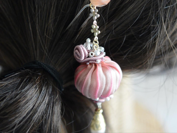 かんざし　シルクリボンのバルーン　ピンク 4枚目の画像