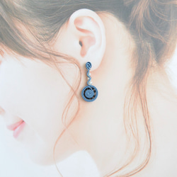 レースのような涼しげピアス　（ブルー）【送料無料】 4枚目の画像