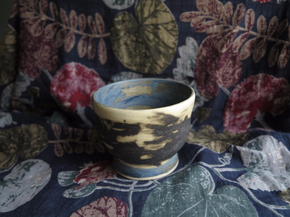 手工陶器／詭祕藍杯子 第1張的照片