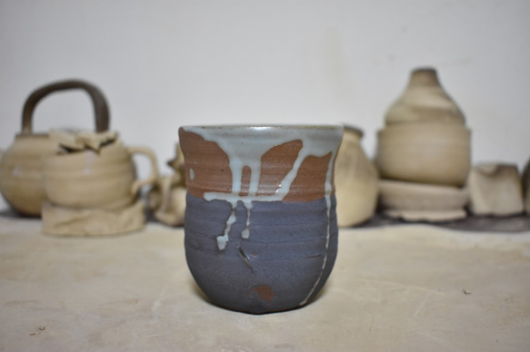 窯+錆びた釉|茶碗 1枚目の画像
