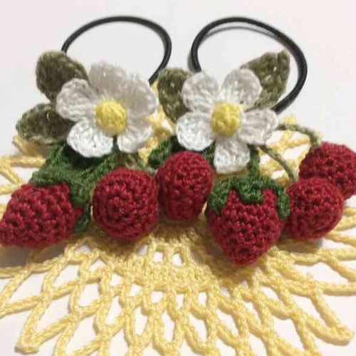 ハンドメイド☆手編み可愛いさくらんぼいちご小花モチーフ