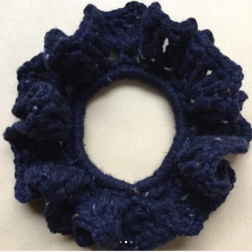 ハンドメイド  黒★Blue Rose 立体手編みスヌード 手編みのねじれスヌード 紺、グレー系 スヌード mihasu 通販 6195673