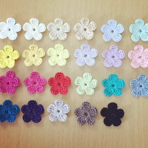 ハンドメイド資材☆お花モチーフ6枚価格レース編み アレンジアクセント