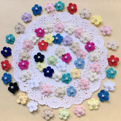 ハンドメイド☆可愛い真っ赤立体薔薇のモチーフ1個♡バッグや ハンドメイド☆可愛い真っ赤立体薔薇のモチーフ1個♡バッグや