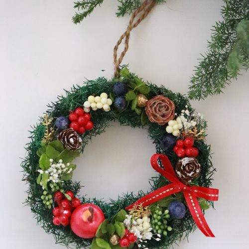 超早割2025』手のひらサイズのミニクリスマスリース プリザーブド