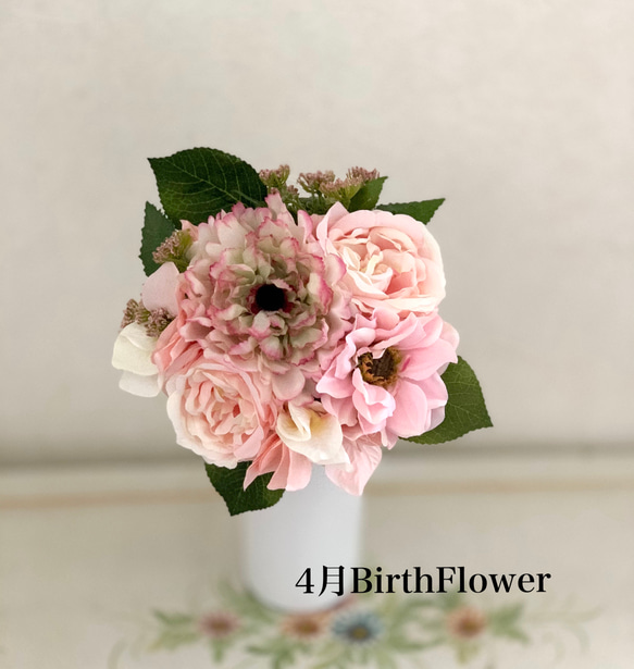 薔薇のフラワーケーキ&誕生花ブーケ（Melty5号）【限定品】 4枚目の画像