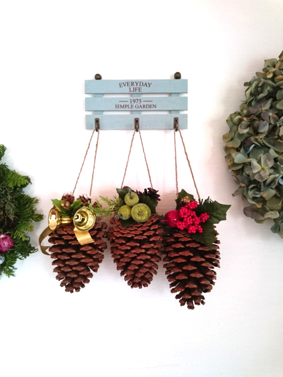 20cm 巨大松ぼっくり 23個 20cm超 巨大松ぼっくり 20個➕いろいろ