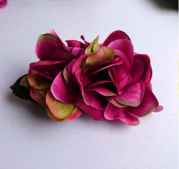 ボルドー紫陽花のヘアクリップ【送料無料】 2枚目の画像