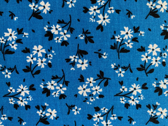 新入荷♪50cm〜 ワイド幅 フランス ブルー地に白いお花 2枚目の画像